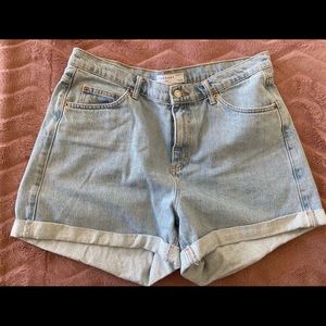 Top Shop Roll Hem Mom Denim Shorts. Light wash